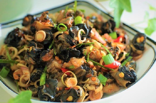 Ốc lạo xào sả ớt